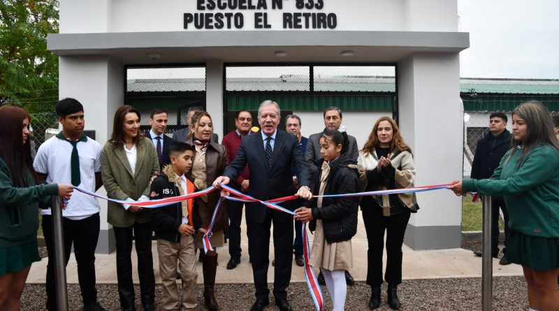 EL GOBERNADOR ELÍAS SUÁREZ INAUGURÓ OBRAS EN DEPARTAMENTO RÍO HONDO