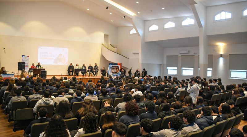 LANZARON EL PROYECTO PEDAGÓGICO “ECOS DE SABIDURÍA: DERECHOS QUE RESUENAN” EN LA ESCUELA NORMAL MANUEL BELGRANO