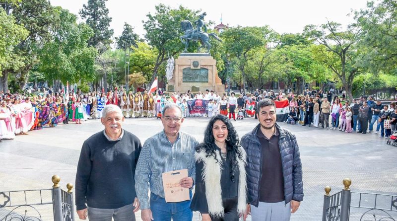 Autoridades de la Municipalidad participaron del Encuentro de Colectividades