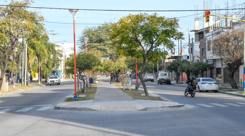 La Municipalidad dejará inaugurada oficialmente la repavimentación de 58 cuadras de la Av. Colón