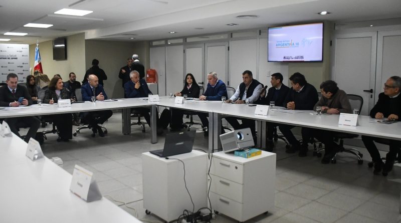 REUNIÓN DE MINISTRAS Y MINISTROS DEL NORTE GRANDE ABORDÓ LA SITUACIÓN CRÍTICA DEL PROGRAMA INCLUIR SALUD