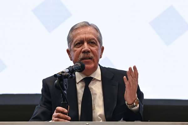 Ya son más de 200 las consultas de financiamiento para el sector privado tras el anuncio de Suárez y el CFI