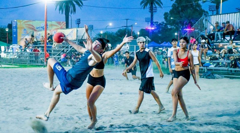La edición invierno de Santiago es tu río de la Municipalidad vivió un sábado con deporte, baile y recreación familiar