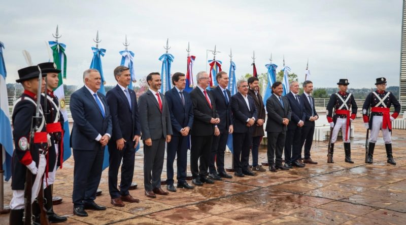 EL GOBERNADOR ELÍAS SUÁREZ PARTICIPA DE LA 24ª ASAMBLEA DEL CONSEJO REGIONAL DEL NORTE GRANDE
